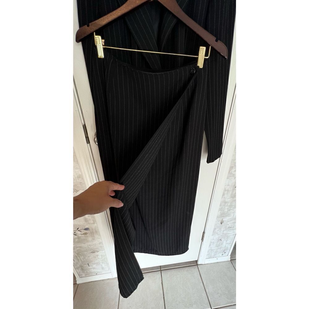 Studio C Skirt Suit - Picture 6 of 7